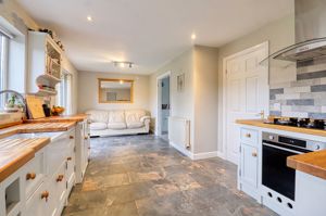 Kitchen- click for photo gallery